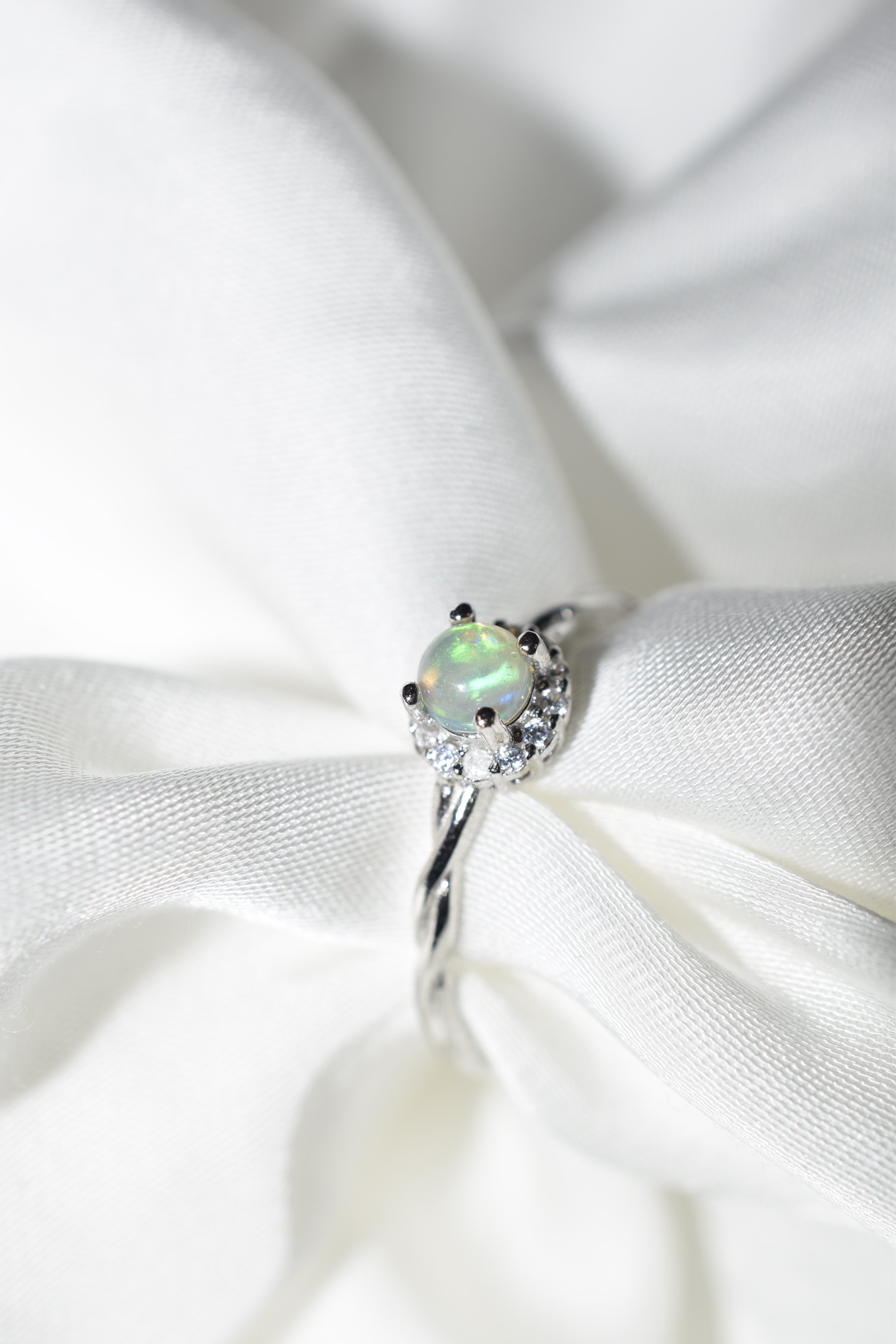 Anello Opale in argento 925