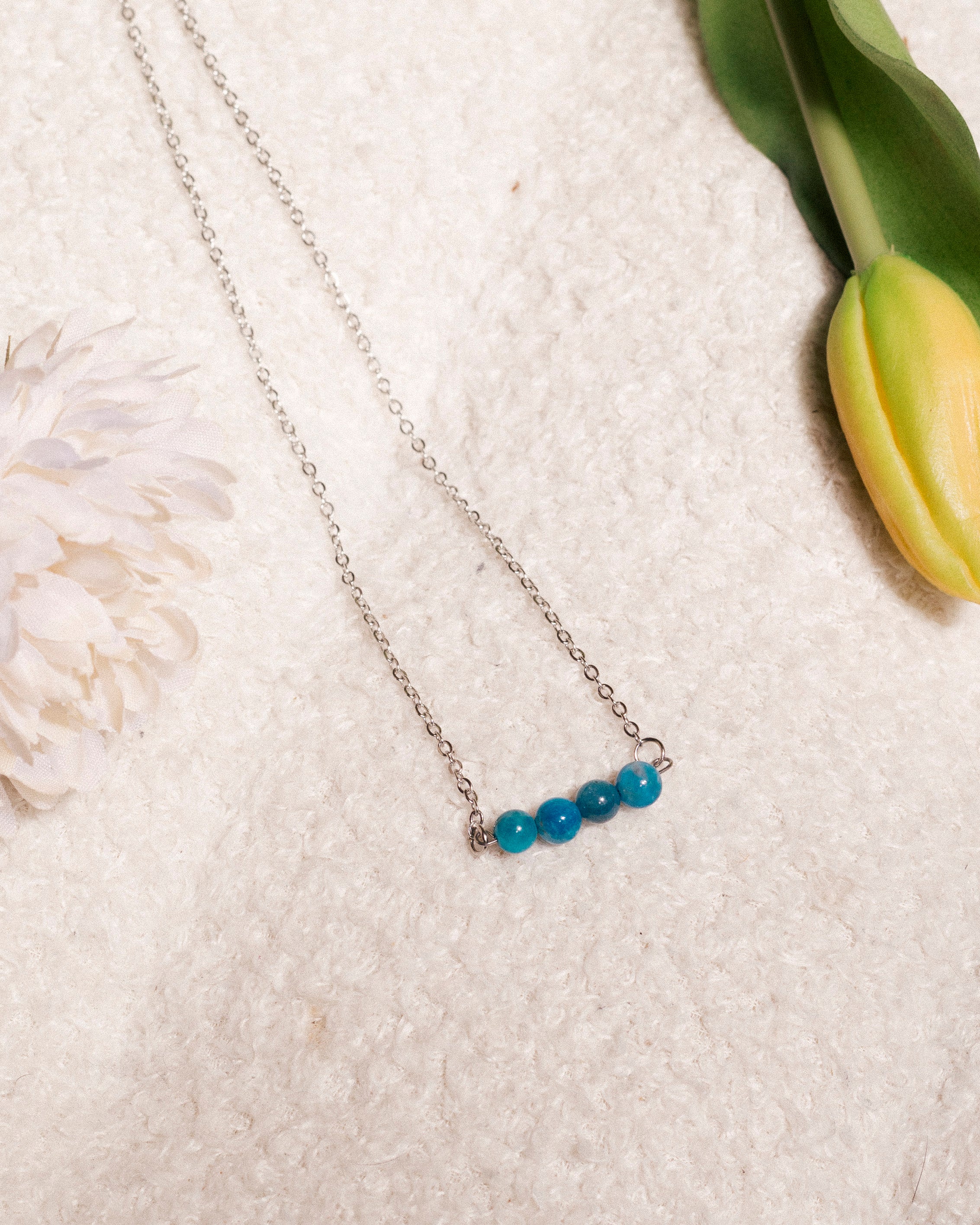 Collana Apatite