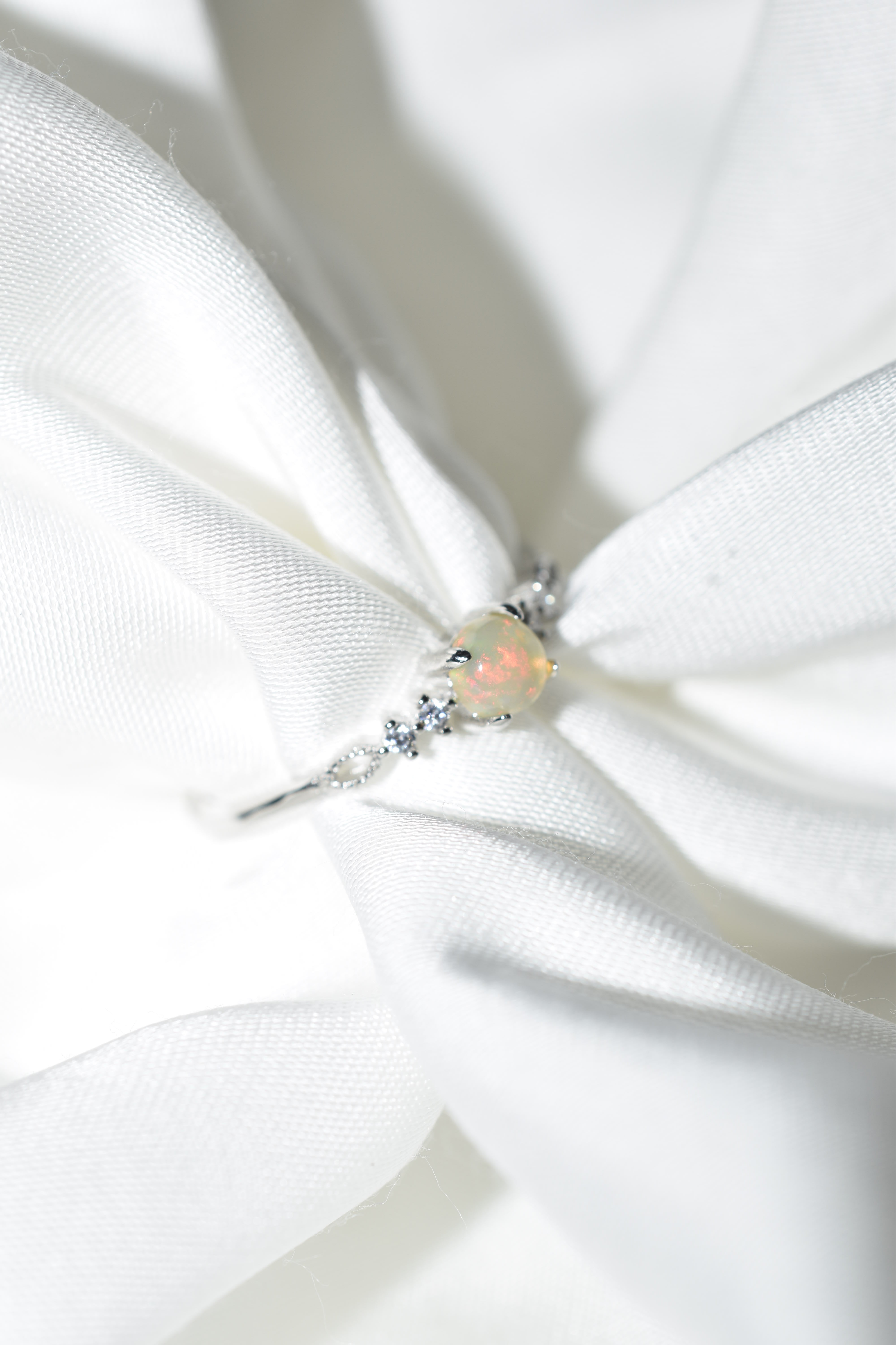 Anello Opale in argento 925