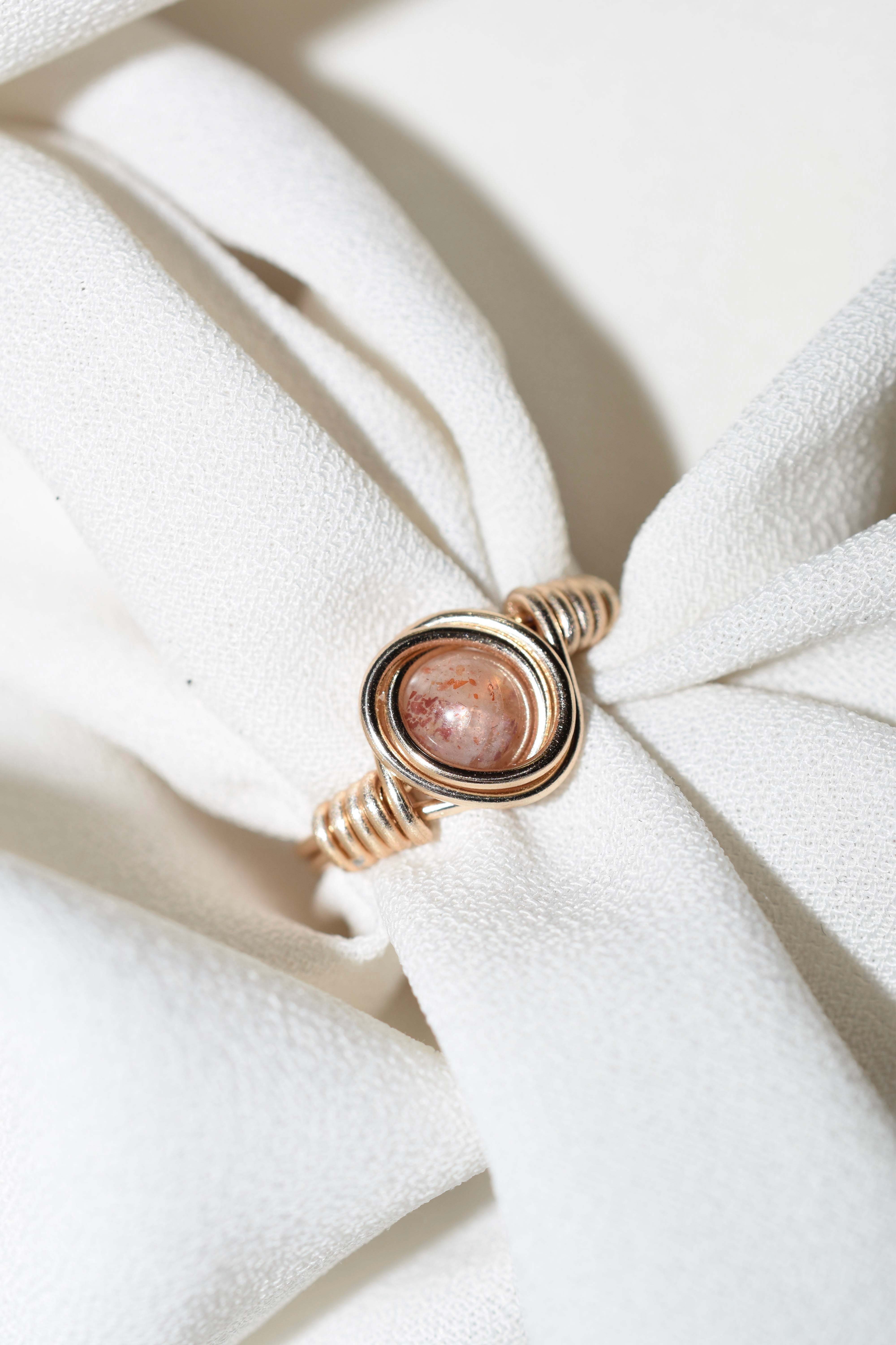 Anello Tropicana in Pietra del sole