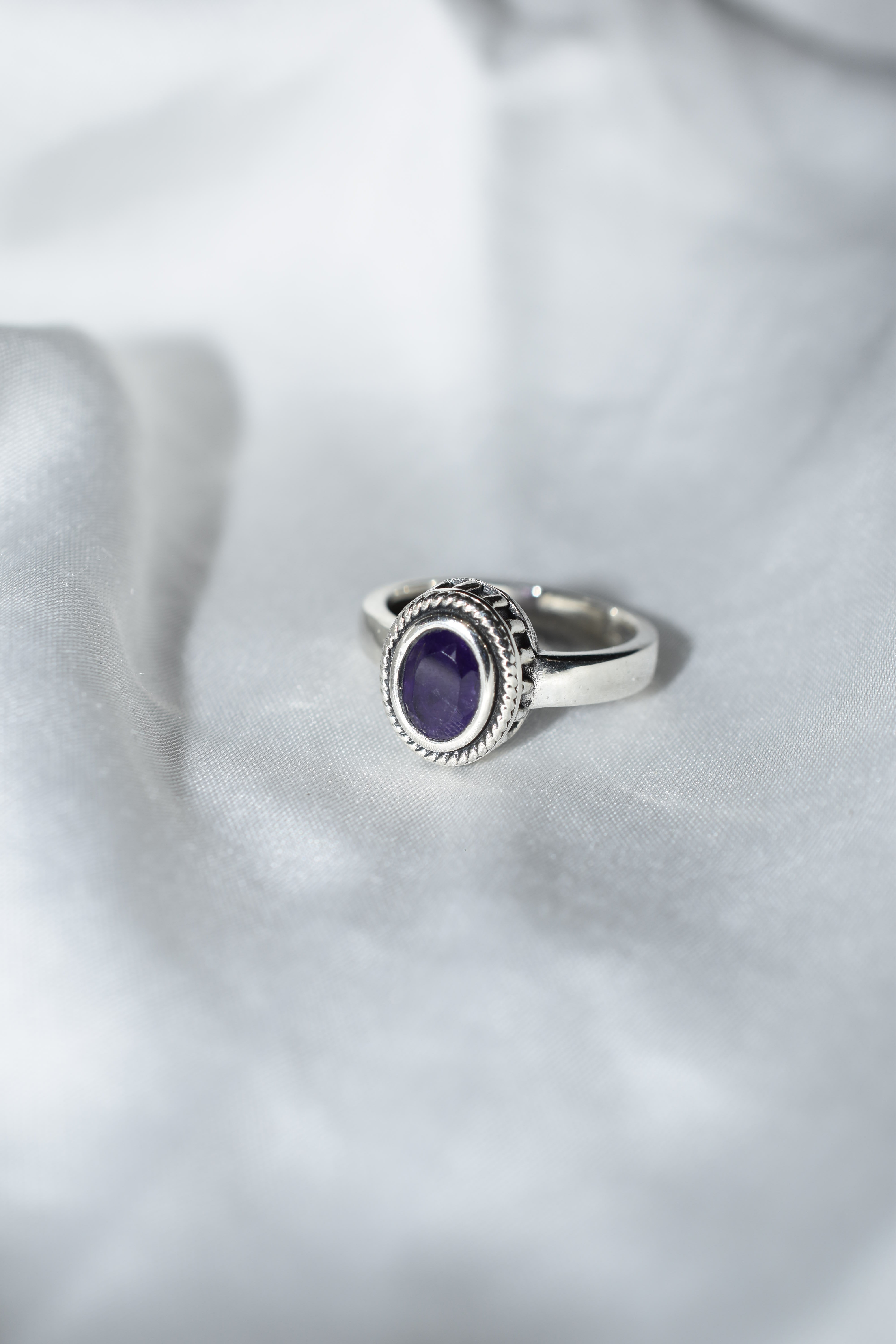 Anello in argento 925 con Ametista