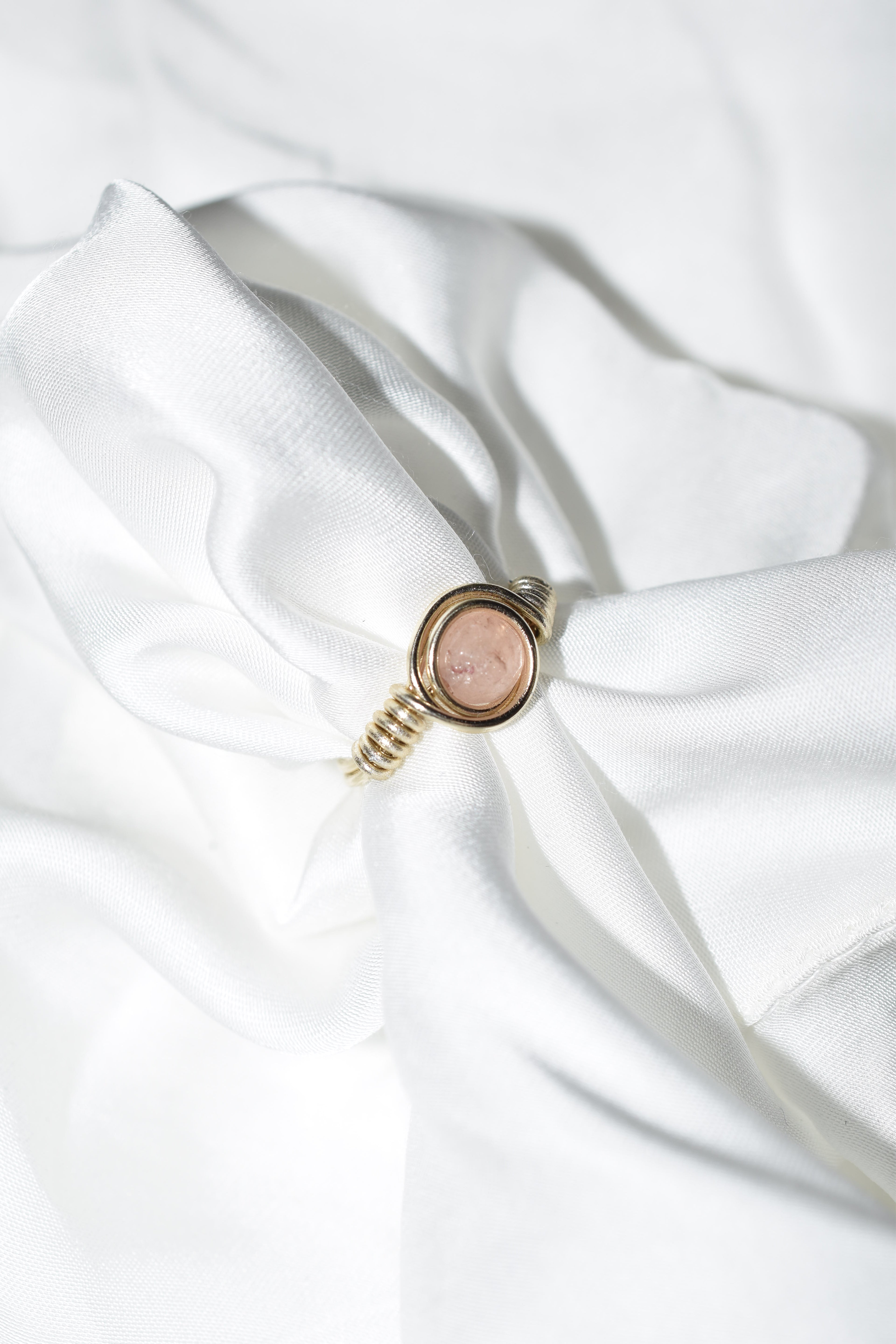Anello Peach in Pietra di Luna pesca