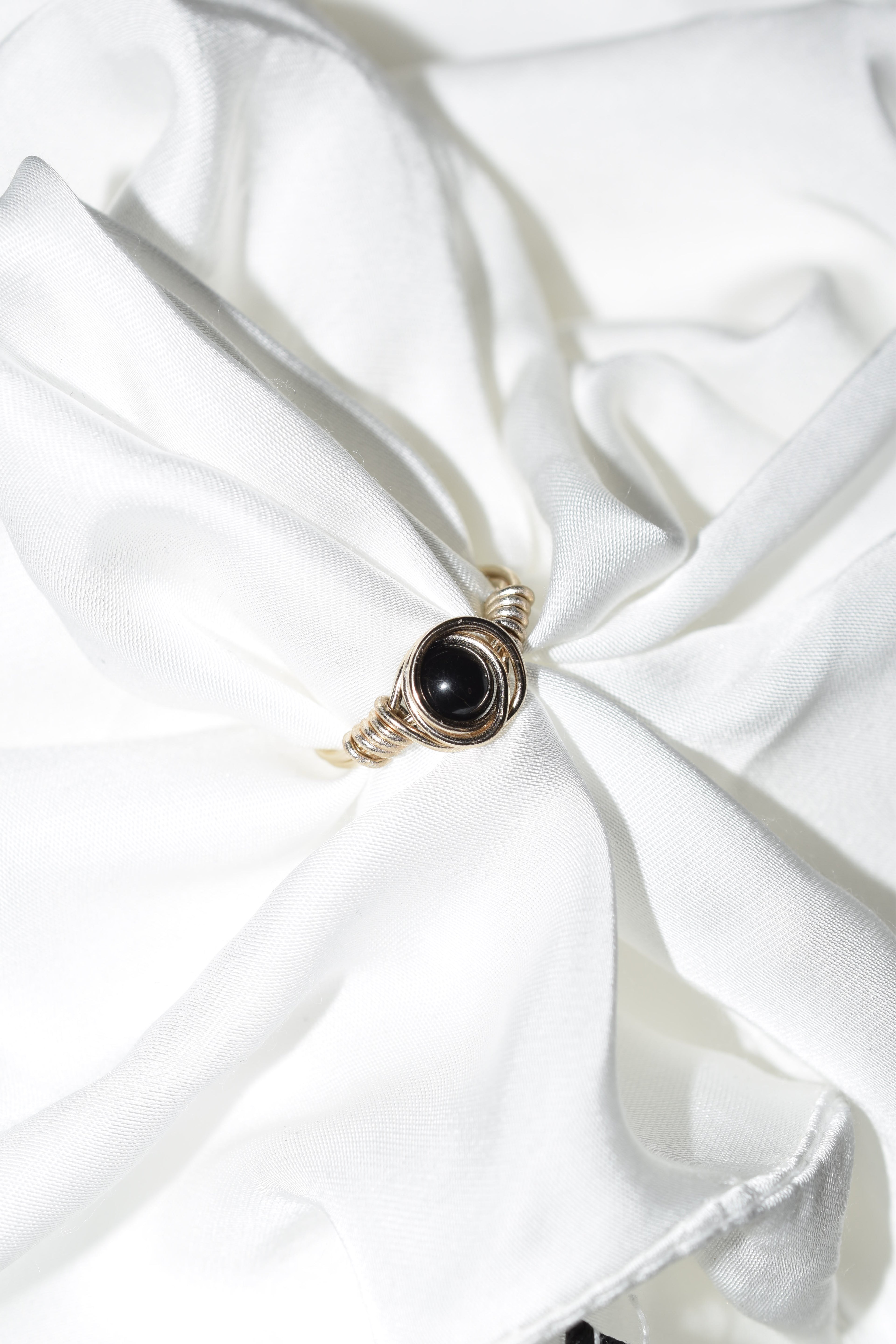 Anello Obsidian