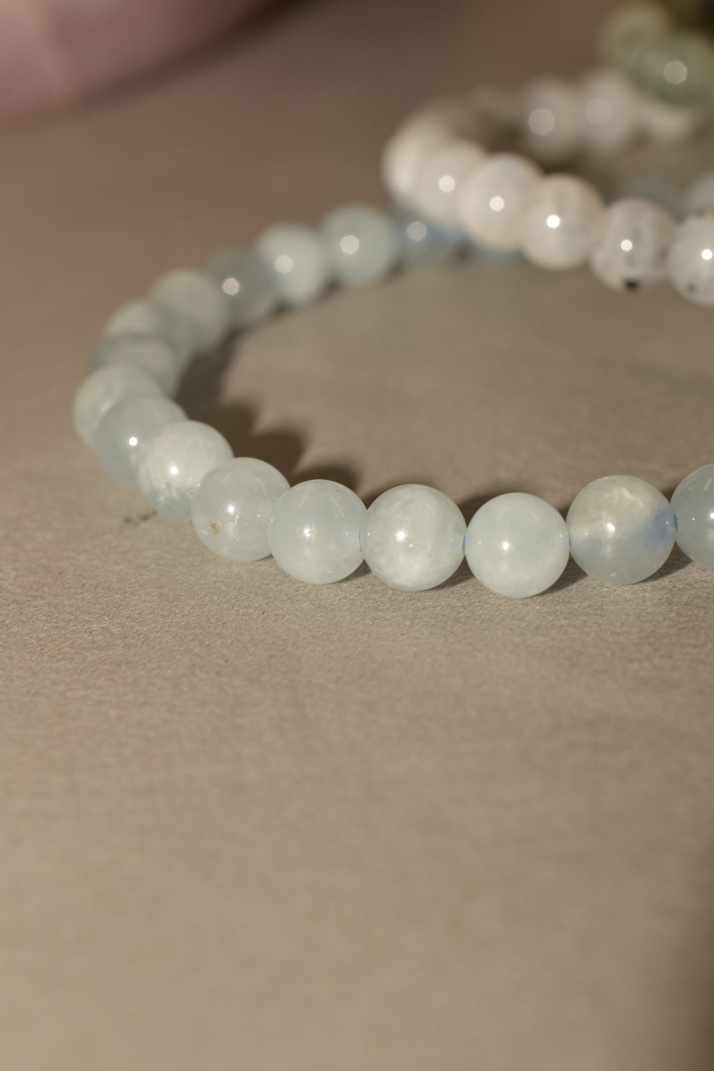 Bracciali combo con Acquamarina, Pietra di Luna arcobaleno e Prehnite