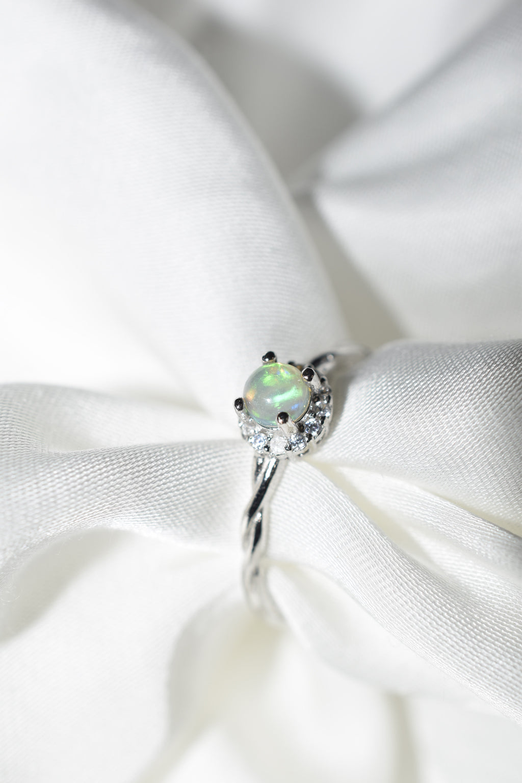Anello Opale in argento 925