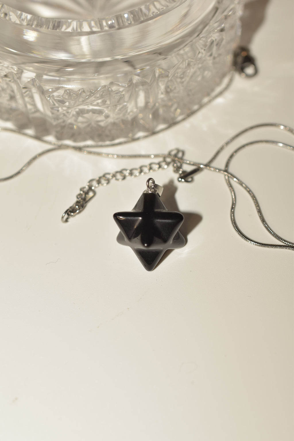 Ciondolo “Merkaba” in Onice nero
