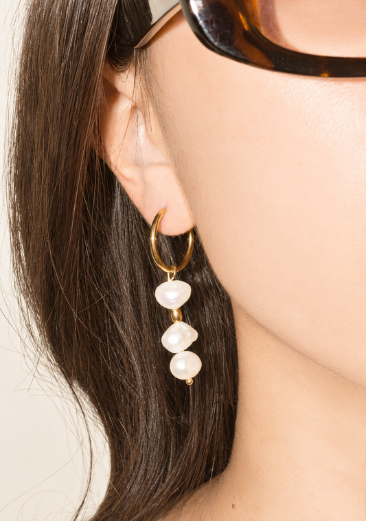 Medusa Earrings in River Pearls
