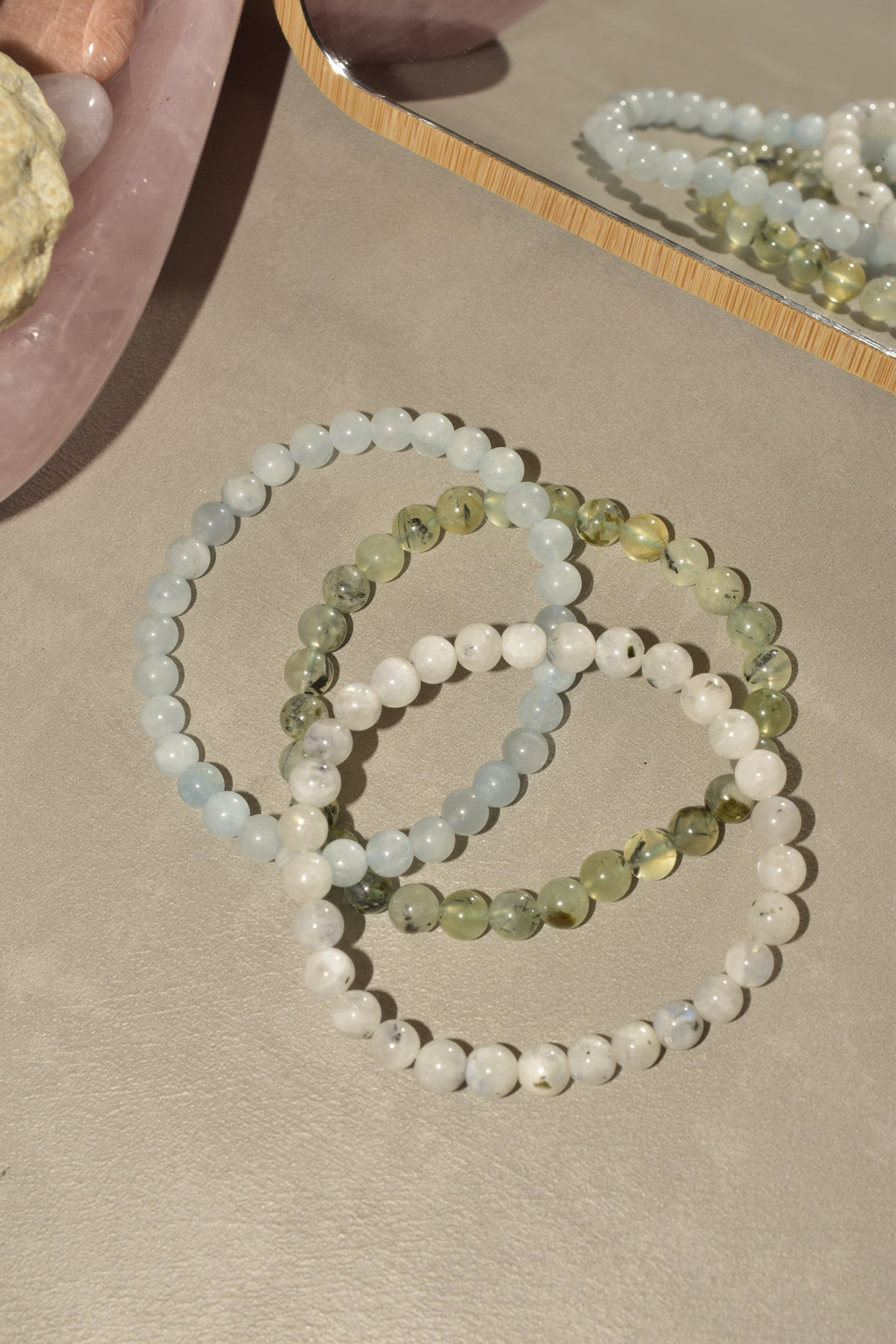 Bracciali combo con Acquamarina, Pietra di Luna arcobaleno e Prehnite