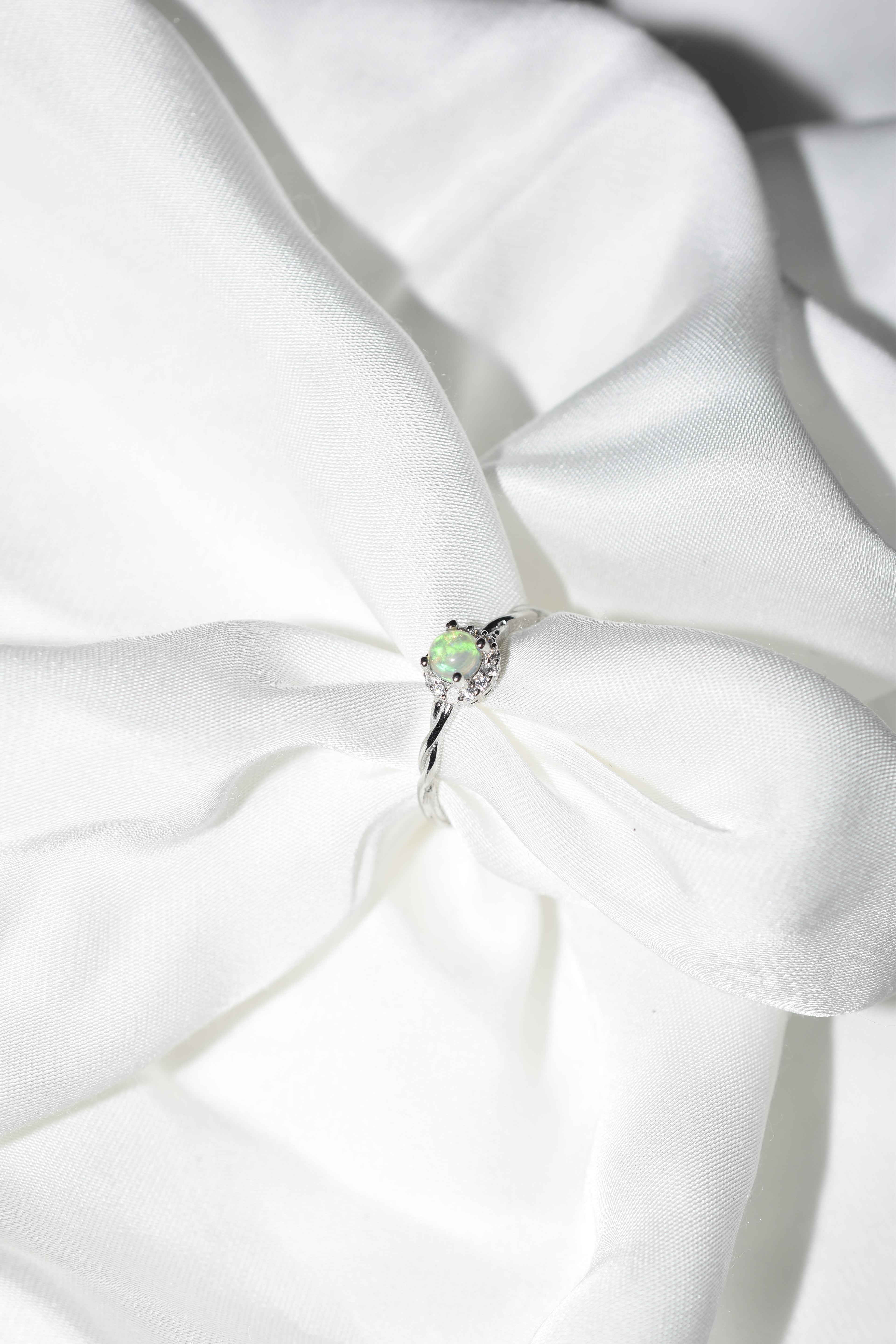 Anello Opale in argento 925