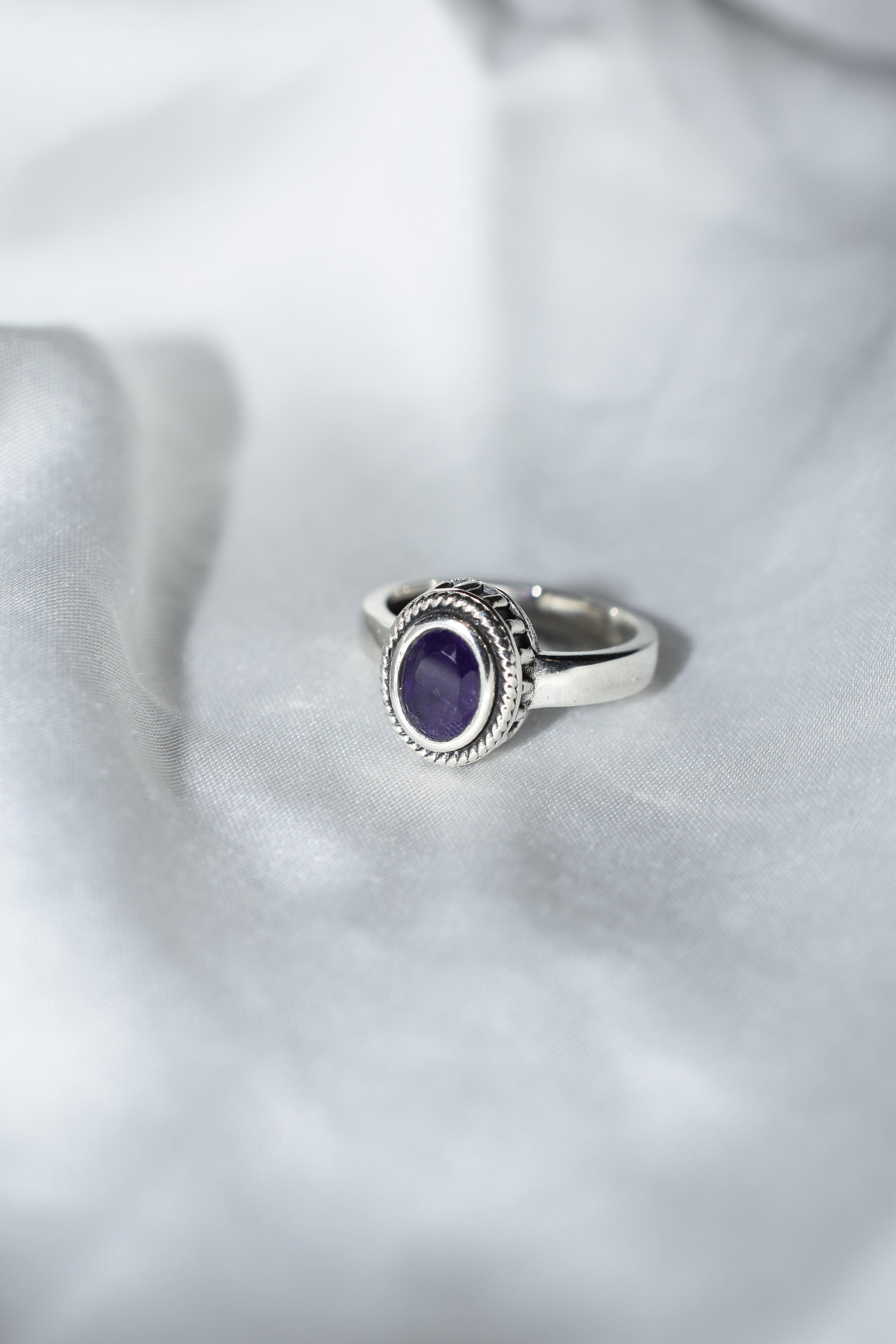 Anello in argento 925 con Ametista