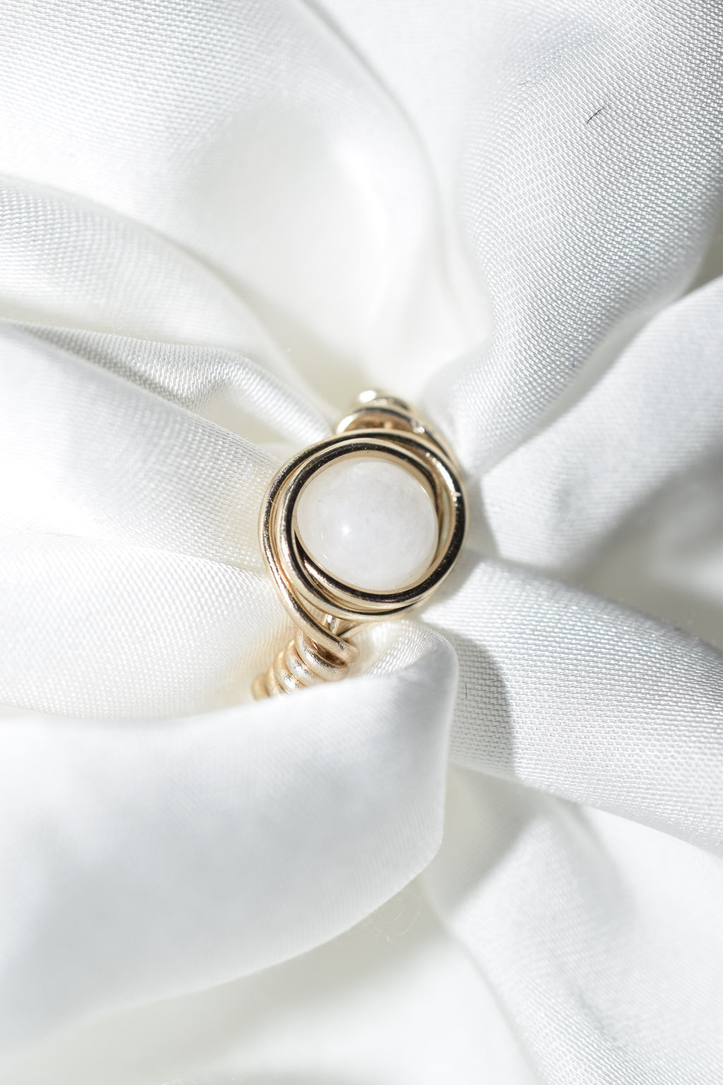 Anello Adularia in Pietra di Luna