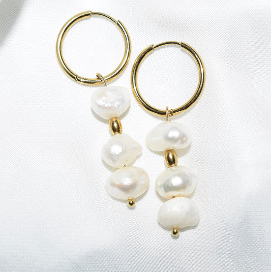 Medusa Earrings in River Pearls
