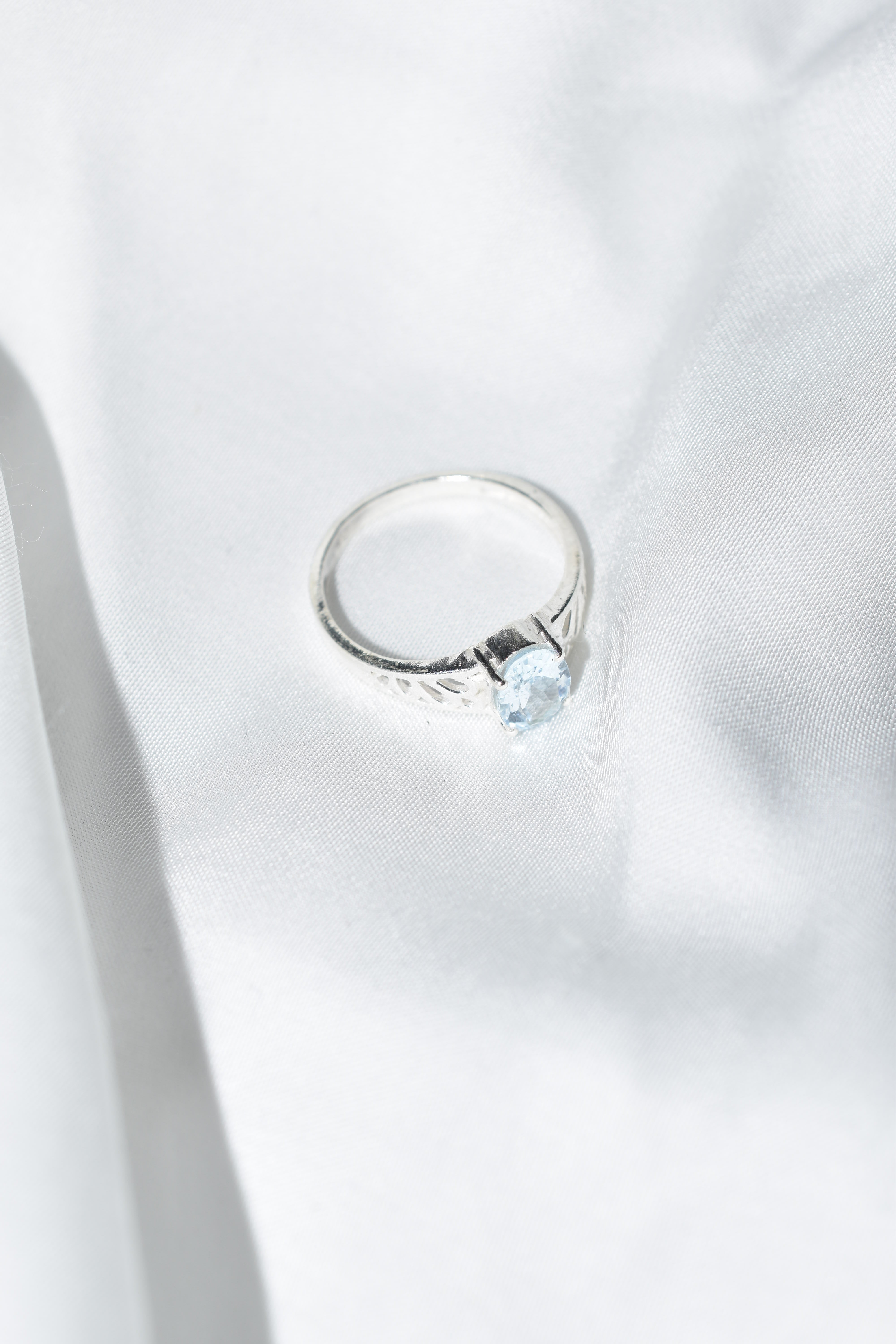 Anello Topazio in argento 925